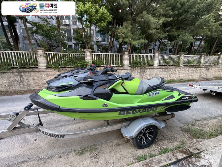 RXT X 300 RS SS
