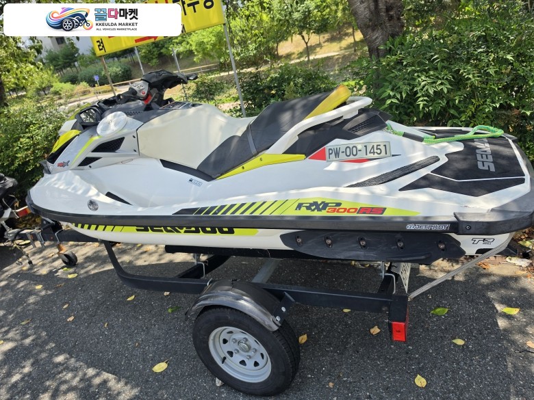 씨두 RXP X 300 RS 2017년식 rxp300 rs 팝니다