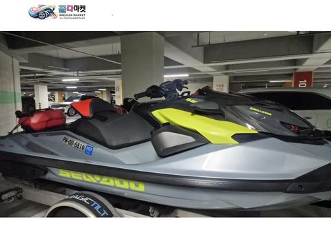 씨두 RXP X 325 2025년식 귀한매물 관리 정말 잘된 제트스키  2025년식  씨두 Sea-Doo RXP-X 325 | 아이스메탈 / 만타그린/짧은주행  고급유만 주유