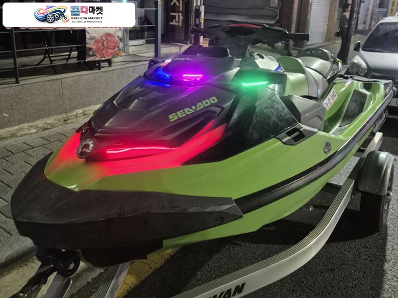 씨두 RXT X 300 RS 2020년식 rxt300 20년식 캘리포니아 그린 판매합니다