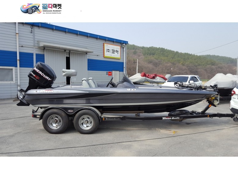 트라이톤 185 2014년식 배스보트 Triton 18 X3 머큐리 175ProXS 팝니다