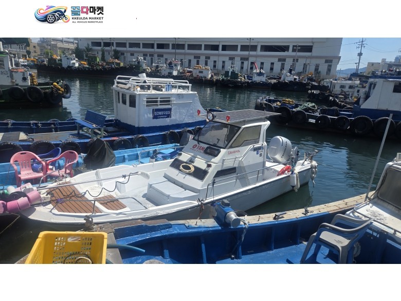 야마하 UF 23 1990년식 야마하 UF23 레저보트 / 혼다 130마력 선외기