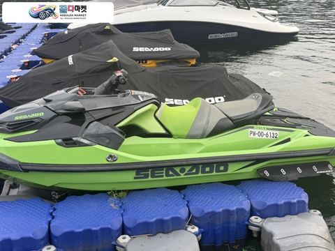 씨두 RXT X 300 RS SS 2020년식 씨두 RXT300 20년식 캘리포니아그린 팝니다