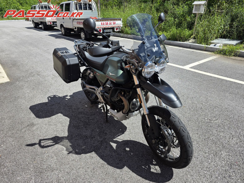 모토구찌 V 85 TT 2022년식 모토구찌v85tt 판매합니다.