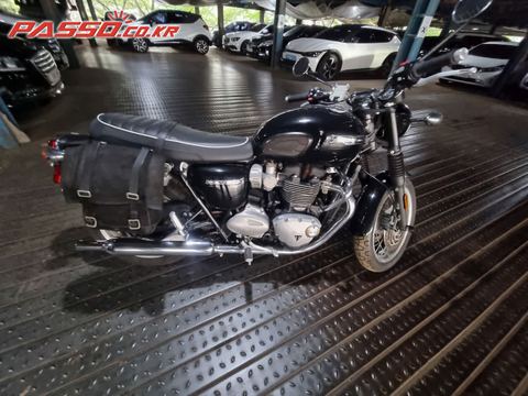 트라이엄프 본네빌 T120 2022년식 본네빌T120