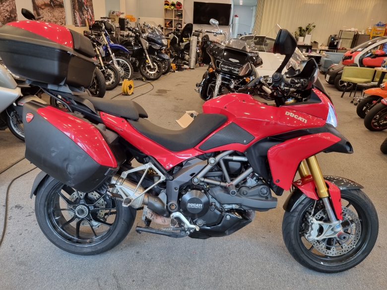 두카티 멀티스트라다 1200 S 스포츠 2010년식 팔박미인 멀티스트라다1200s