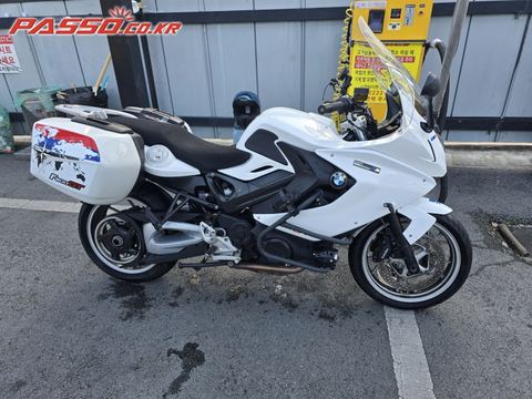 BMW F 800 GT 2014년식 14년식 F800GT 세이프티 3만5천키로 판매합니다