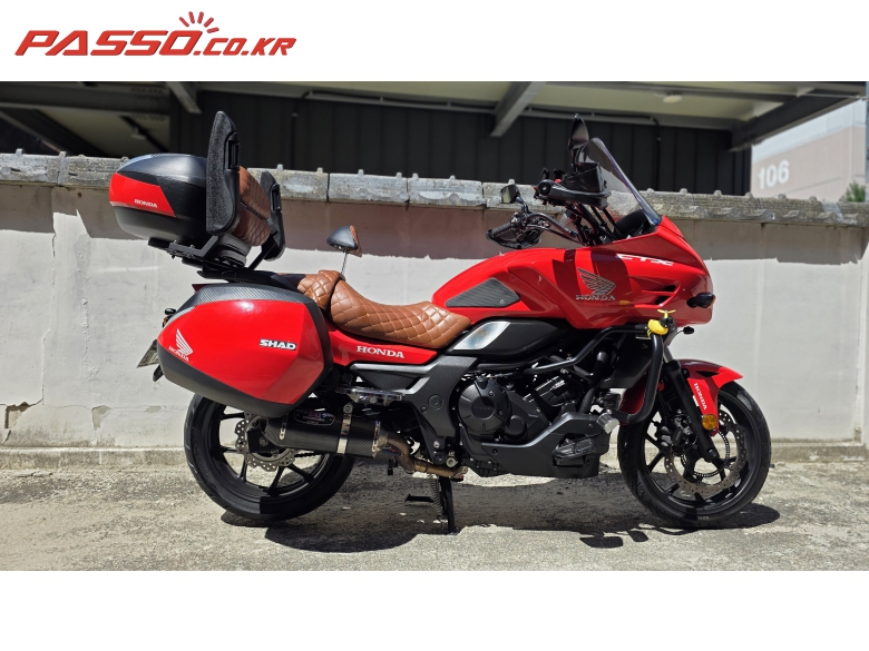혼다 CTX 700 2015년식 초초초 A 급  냉동매물 CTX700 MT 입니다.