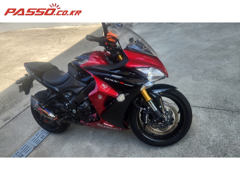 스즈끼 GSX S 1000 F 2018년식 gsx-s1000f~~편안한 포지션 요시무라 머플러~~