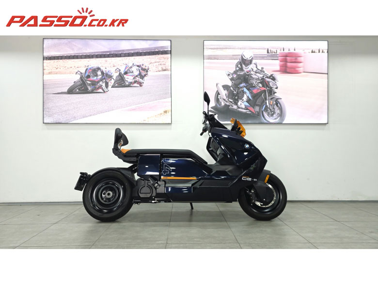 BMW CE 04 2025년식 BMW모토라드 보증매물 2028년 4월 1일까지. 주행거리 2,883Km