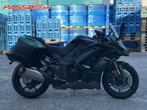 가와사키 닌자 1000 SX ABS 2023년식 가와사키 닌자1000SX 2023년식 7천km 무사고 순정사이드백