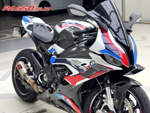 BMW S 1000 RR 2020년식 2020년 7월 등록 BMW S1000RR M 패키지 스천 더블알 20,441km 판매합니다.