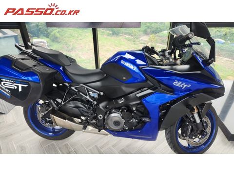 스즈끼 GSX S 1000 GT 2025년식 투어러의 정석 스즈키 GSX-S1000GT~~~짧은 주행거리 무사고~~