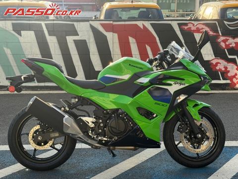 가와사키 닌자 500 R 2027년식 모토몰 - 종합바이크 쇼핑몰 / 2027년식 가와사키 닌자 500그린컬러 당일출고 24개월 카드 무이자 / 롯데카드 48/60개월 저금리할부